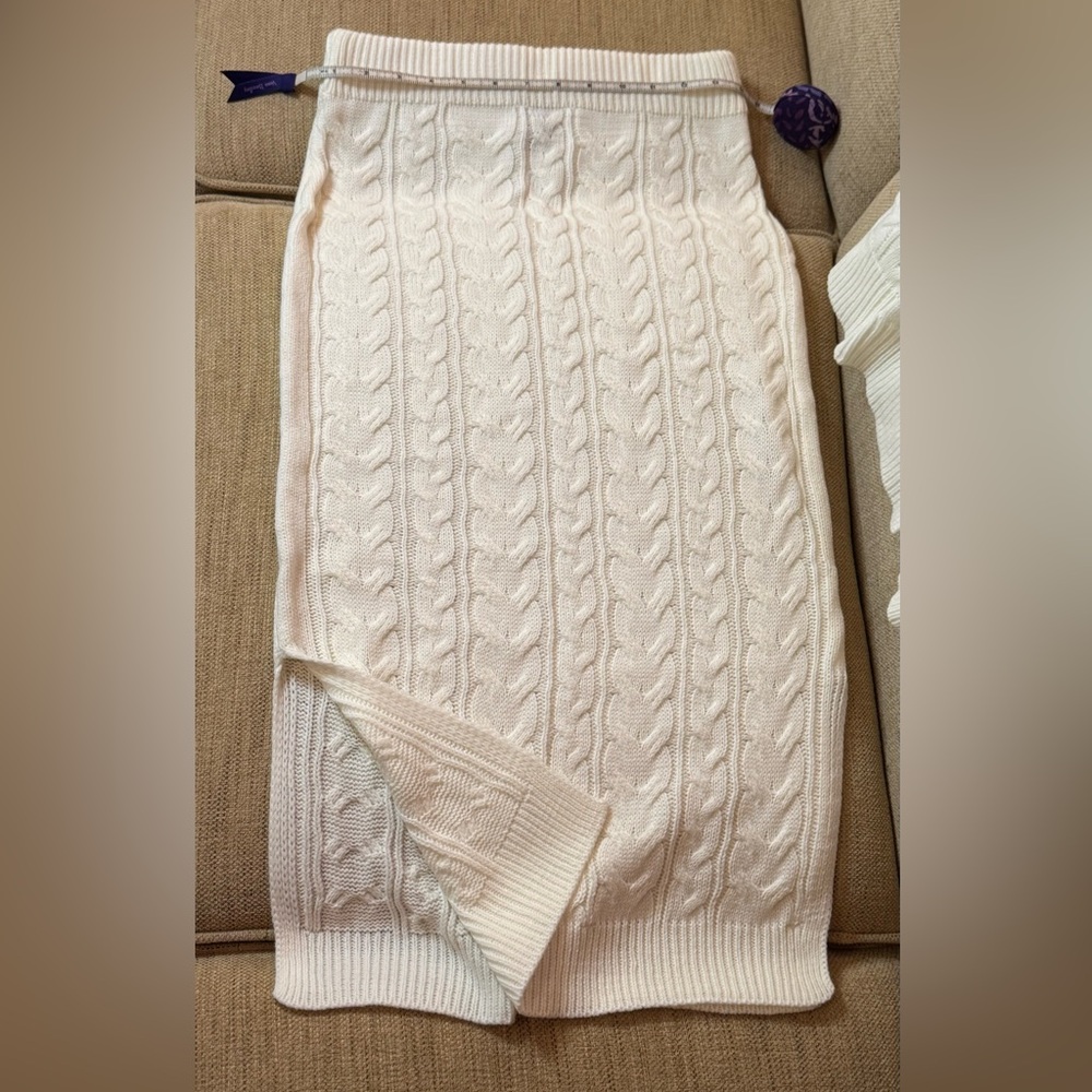 NWT Cable Knit 2-Piece Winter White Sweater Set - Picture 9 of 12